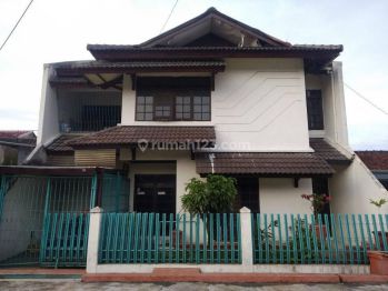 Dijual Cepat Rumah 2 Lantai Kopo Permai 1 Blok Depan