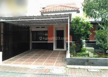 Jual Cepat Rumah Keren Semi Furnished Kota Baru Parahyangan
