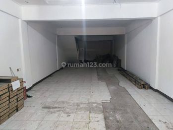 Ruko Bandengan,Jakarta Utara tepi jala raya untuk usaha