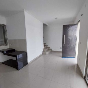 Disewakan Rumah Pik 2 Uk 6x10 Ada Ac Cluster Bagus