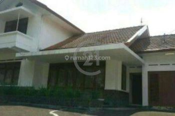 Elite area, ramai, akses mudah