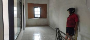 Rumah Tua Hitung Tanah Saja di Mainroad Buahbatu dekat RS Mayapada