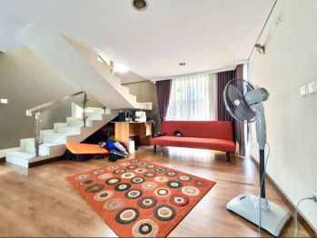 Rumah Turun Harga di TB Simatupang Private Pool