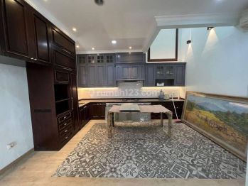 Disewakan rumah hoek furnish 10x15 greenlake