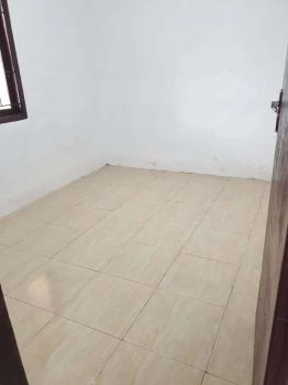 700 ccln rmh Jln utama renopasi cikarang