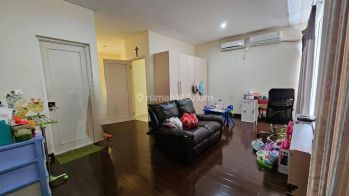 DIJUAL CEPAT RUMAH LONG BEACH PIK SIAP HUNI JAK-UT