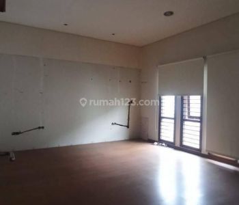 Dijual Ruko rendeng 3 dekat tol Pasteur di Istana Pasteur regency