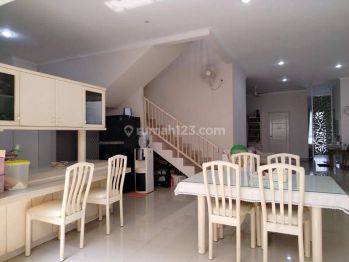 Dijual Rumah 2 Lantai Giriloka 2 BSD