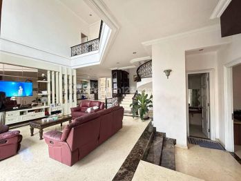 RUMAH 3 LANTAI MEWAH DI RAYA PATUNG MERLION CITRALAND