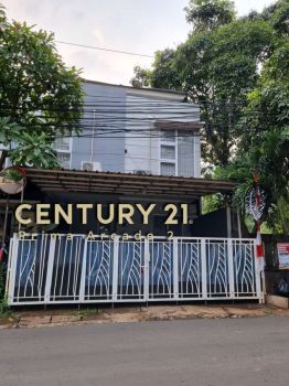 Disewakan Rumah Furnished Di Grand Tantram Serpong Wm11994