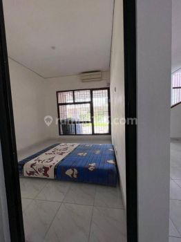 Dijual Cepat Rumah 2 Lantai di Emerald Townhouse Bintaro Sektor 9