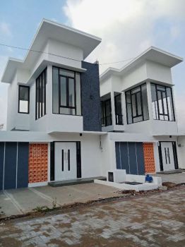 2 unit readystok villa luas 104m dekat BNS kota batu