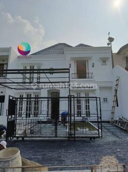 Rumah 2 lantai siap huni di kota wisata cibubur