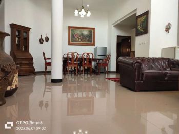 Villa Kolam Renang Murah !!