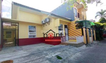 Rumah Renovated Tampak Baru Tengah Kota Solo Dekat Balaikota