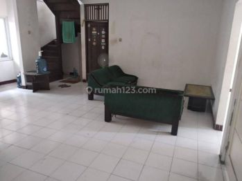 Harus Terjual Cepat Rumah Hitung Tanah 5 menit ke Bintaro Plaza