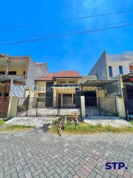Sewa Rumah Rungkut Mejoyo Utara 1 Lantai Ada Kolam Ikan Furnished