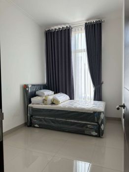 Rumah PIK2 View Danau Uk 10x15 4 Kamar Tidur