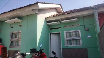 Over kredit Rumah di Parung Panjang
