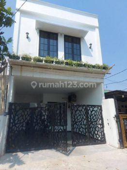 Rumah Minimalis 2 lantai Siap Huni di Bintaro Pondok Aren