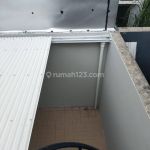 thumbnail-apartemen-madison-park-2br-bagus-furnished-k-07-0