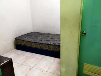 Kos murah kamar mandi dalam gratis listrik