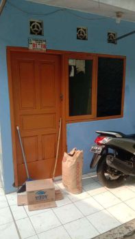 Sell Rumah: kontrakan 3 Petak