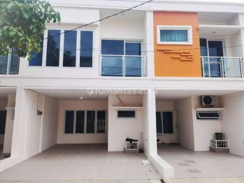 Rumah Murah Cempaka Putih Dalam Kompleks, Rumah Semi Cluster Cempaka Putih Pusat
