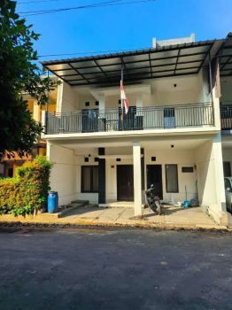 Disewakan Rumah Baru Minimalis Modern Komplek Margahayu Raya Bandung