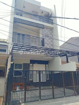 Dijual Rumah Minimalis Kelapa Gading Kopyor Uku 6x17 Strategis 3.5 Lantai Hdp