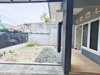 DI JUAL RUMAH LOKASI TITAN ASRI SULFAT