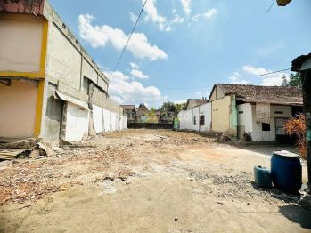 Tanah Di Samping Kampus Uii