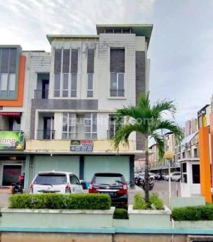 Disewa Ruko Hook Full Keramik Perdana Pontianak Kota