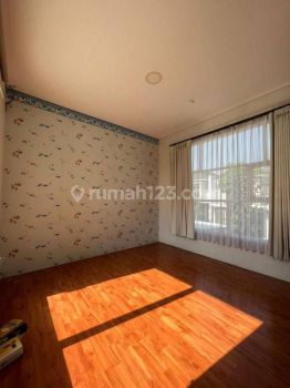 Rumah Royal residence bagus ktidir3+1