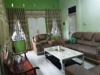 Disewakan Rumah Nyaman 2 lantai