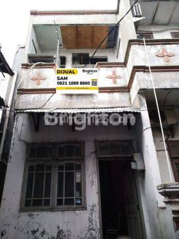 Rumah 2 lantai Tanah Pasir Penjaringan