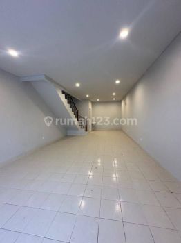 For Sale Ruko Strategis Ruko Sentra Eropah di Kawasan Kota Wisata Cibubur