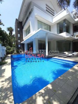 For Rent Disewakan Rumah Cantik Asri Nyaman Dekat Sekolah Jis Dan Dekat Ke Bukit