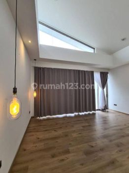Rumah Pik Golf Island Semi Furnish 8x25 Hazel, Pantai Indah Kapuk