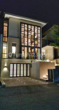 Rumah Mewah Full Furnished Di Navapark BSD City