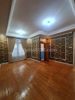 Disewakan segera rumah hook siap pakai, cocok utk hunian/usaha