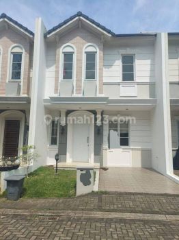 dijual rumah cantik di cluster azura vanya park bsd