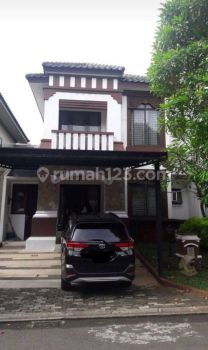 Rumah bagus furnished 2 lantai di the green lokasi strategis