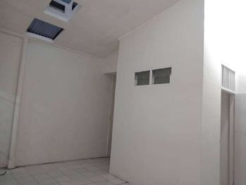 Disewakan Rumah Rapih dan Asri di Jatibening estate,bekasi selatan