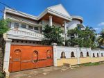 thumbnail-rumah-istana-termurah-di-cibubur-dijual-cepat-nego-sampe-deal-0