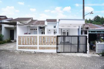Rumah Cantik Siap Huni cicilan 4 jutaan dekat stasiun krl depok
