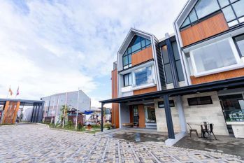 Rumah Premium Konsep Resort Bali di Tangerang