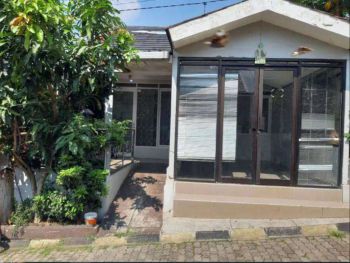 Dikontrakan Rumah Asri di Cinunuk dekat ke tol Padaleunyi