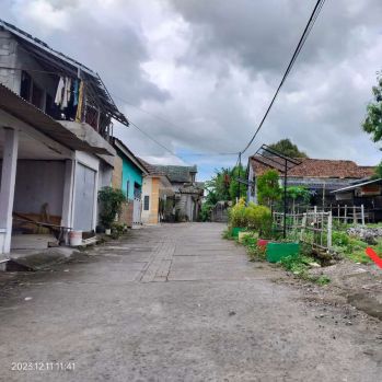 Tanah Strategis Istimewa Dekat Kampus Upn Pakuwon Mall Dan Jih