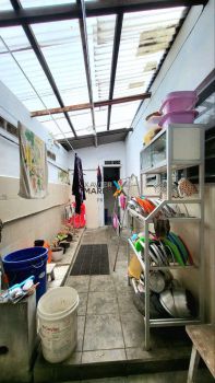 Dijual Rumah Siap Huni dan Terawat, di Jl. Bantaran Indah, Malang